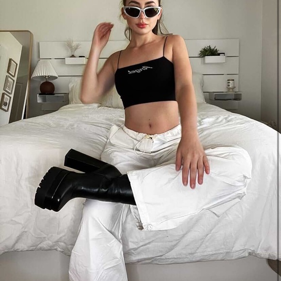 Women’s white low waist cargo pants - Picture 4 of 11